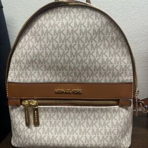 Michael Kors Kenly Signature Medium Backpack/School Bag